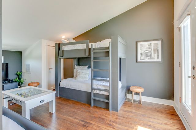 2001 Convent Pl Apt 10, Nashville, TN 37212