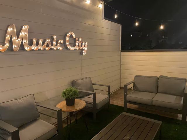 2001 Convent Pl Apt 10, Nashville, TN 37212