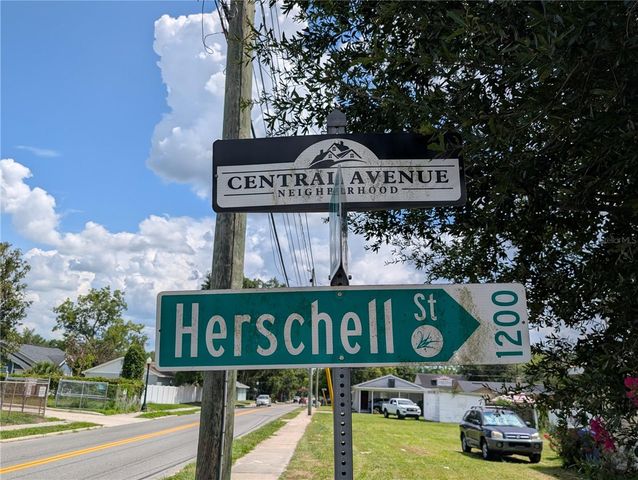 1246 HERSCHELL STREET, Lakeland, FL 33815