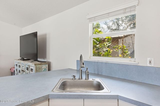 53 Vip Island A, Grant-valkaria, FL 32949