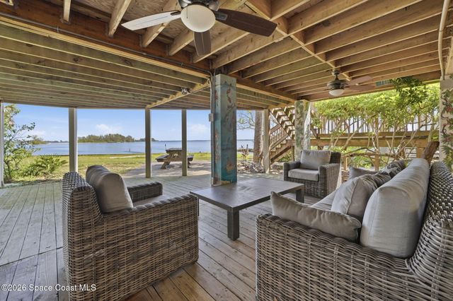 53 Vip Island A, Grant-valkaria, FL 32949