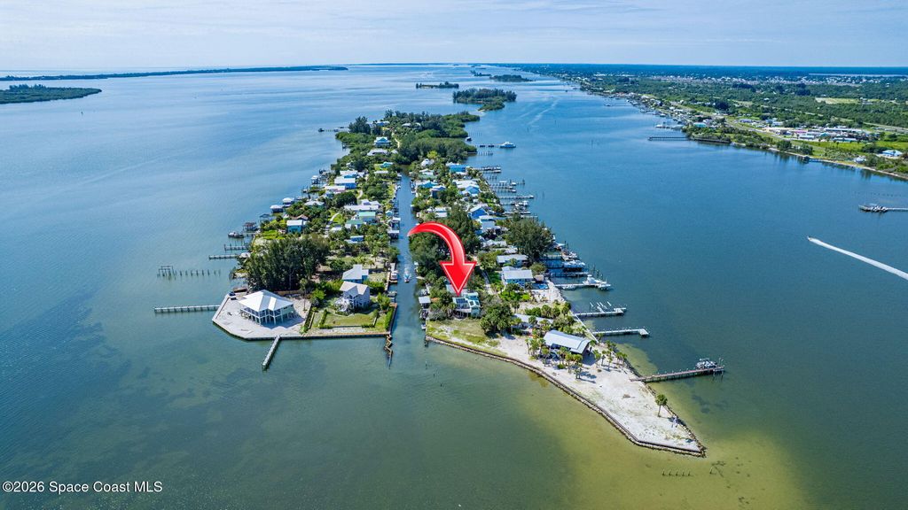 53 Vip Island A, Grant-valkaria, FL 32949