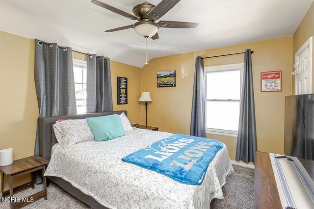 2340 Beaufort Avenue, Toledo, OH 43613