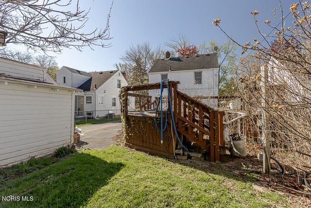 2340 Beaufort Avenue, Toledo, OH 43613