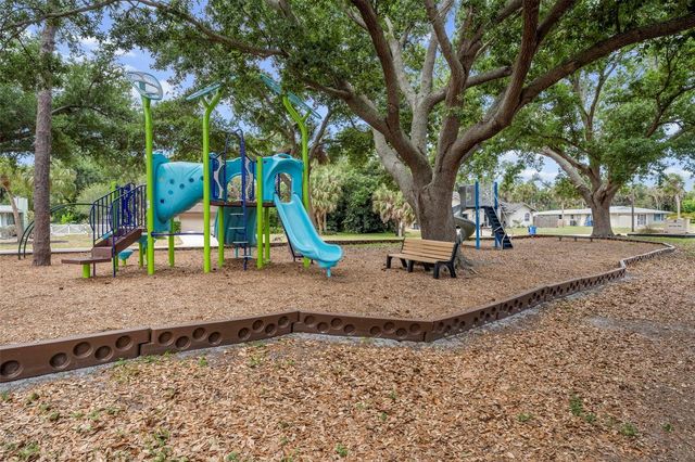 1214 POPLAR AVENUE, Venice, FL 34285