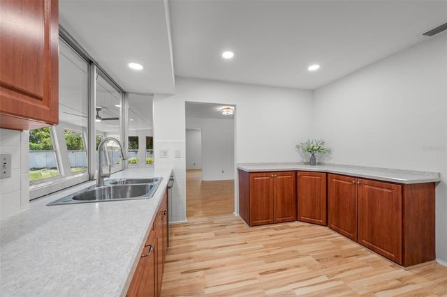1214 POPLAR AVENUE, Venice, FL 34285
