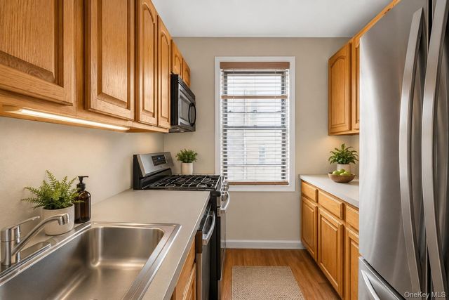 640 Pelham Road 5G, New Rochelle, NY 10805