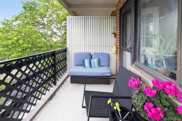 640 Pelham Road 5G, New Rochelle, NY 10805