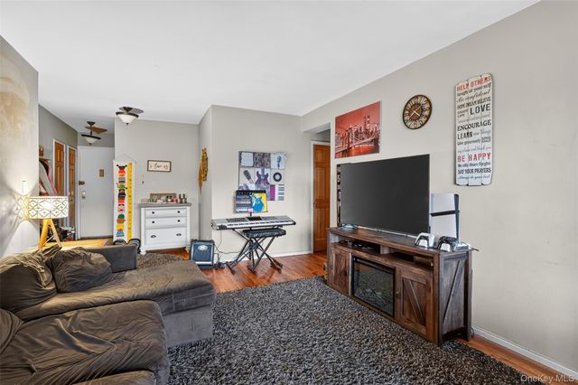 640 Pelham Road 5G, New Rochelle, NY 10805