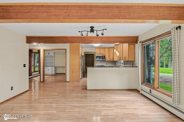 21430 Snowflower Loop, Chugiak, AK 99567