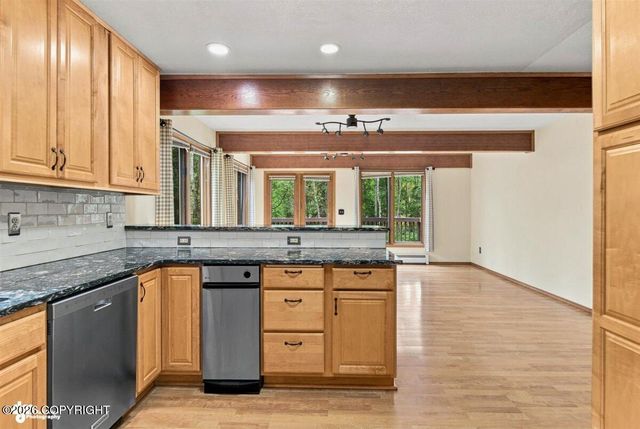 21430 Snowflower Loop, Chugiak, AK 99567