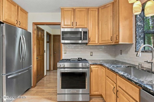 21430 Snowflower Loop, Chugiak, AK 99567