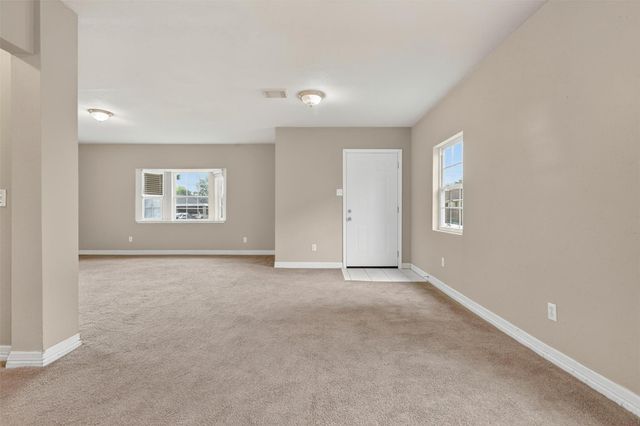 1315 E 33rd Street, Houston, TX 77022