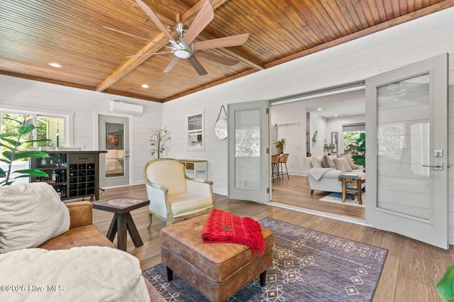 1659 E Indiana Avenue, Southern Pines, NC 28387