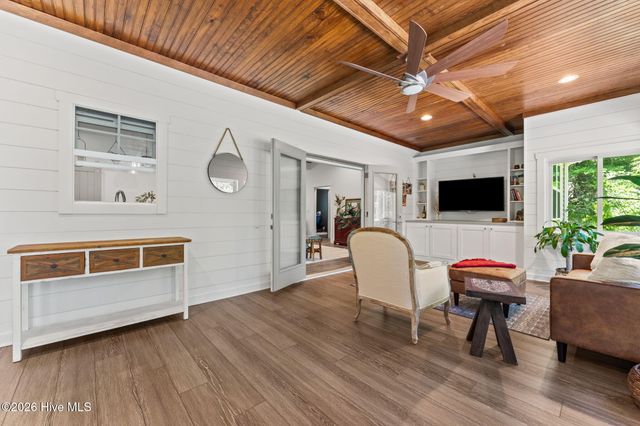 1659 E Indiana Avenue, Southern Pines, NC 28387