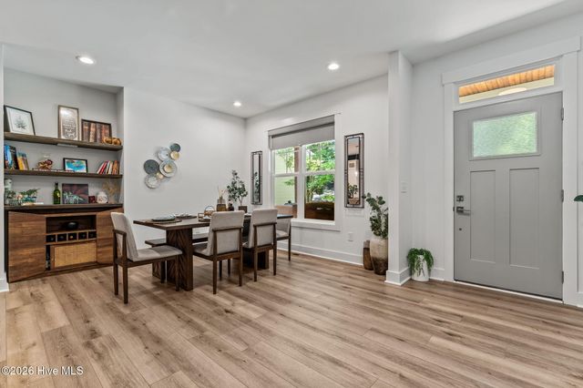 1659 E Indiana Avenue, Southern Pines, NC 28387
