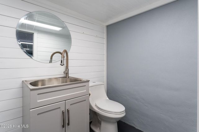 1659 E Indiana Avenue, Southern Pines, NC 28387