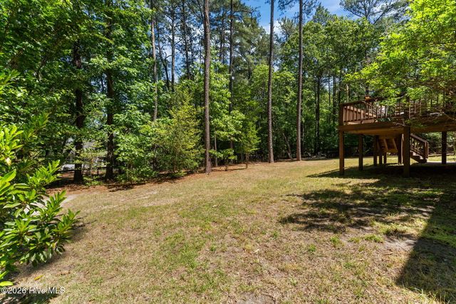 1659 E Indiana Avenue, Southern Pines, NC 28387