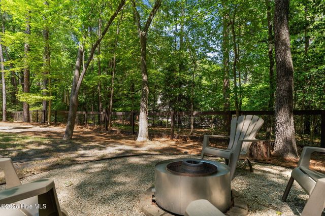 1659 E Indiana Avenue, Southern Pines, NC 28387