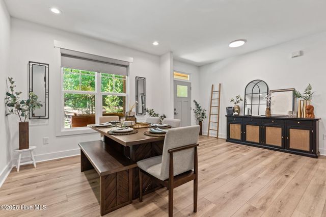 1659 E Indiana Avenue, Southern Pines, NC 28387