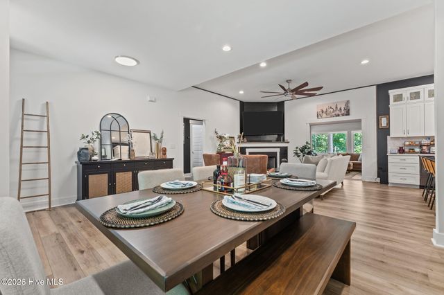 1659 E Indiana Avenue, Southern Pines, NC 28387