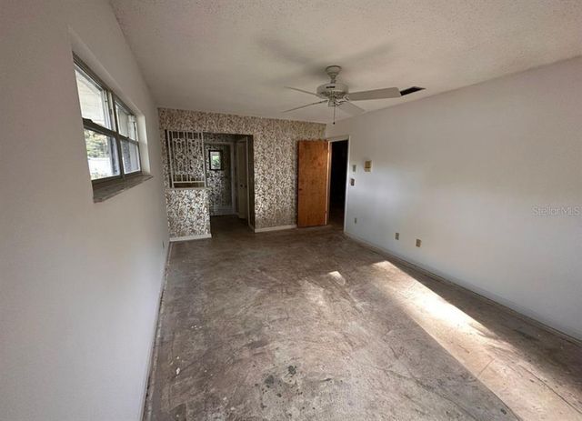 4422 MEADOWOOD STREET, Orlando, FL 32812