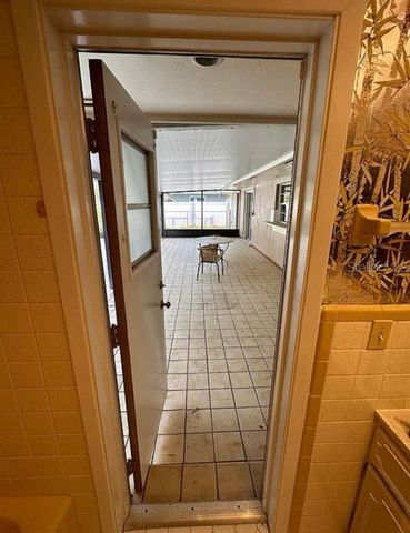 4422 MEADOWOOD STREET, Orlando, FL 32812