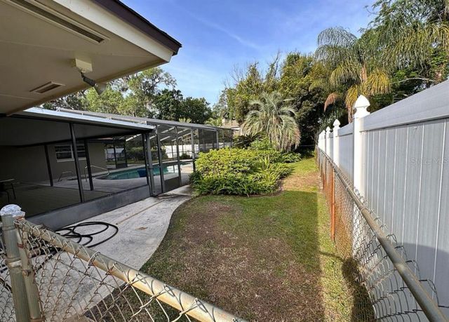 4422 MEADOWOOD STREET, Orlando, FL 32812