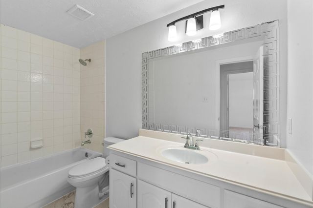 5627 Carta Valley Lane, Richmond, TX 77469