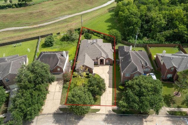 5627 Carta Valley Lane, Richmond, TX 77469