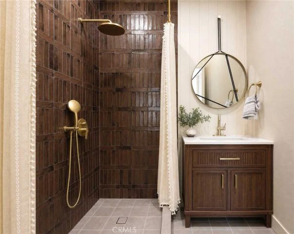 524 Solano, Los Angeles, CA 90012