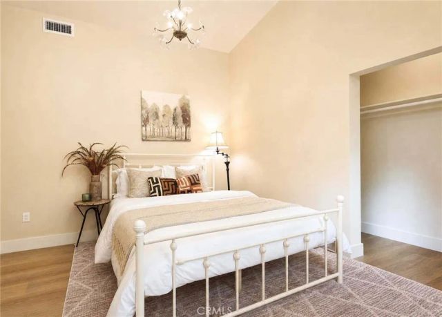 524 Solano, Los Angeles, CA 90012