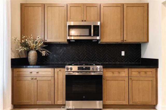 524 Solano, Los Angeles, CA 90012