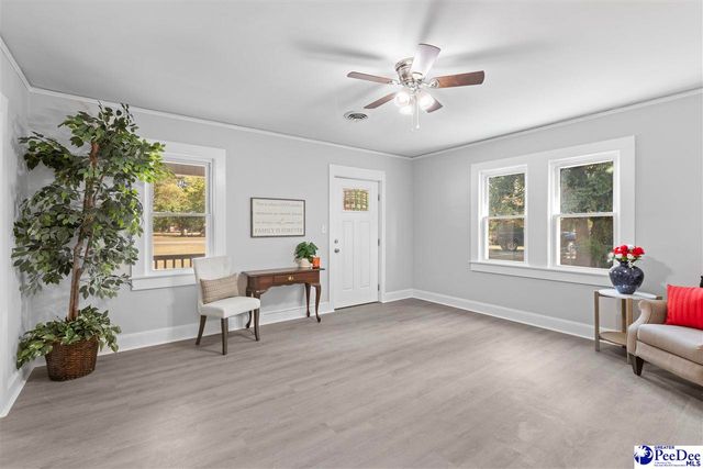 318 14th St, Hartsville, SC 29550