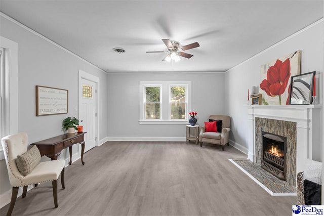 318 14th St, Hartsville, SC 29550