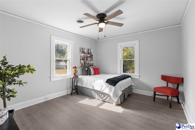 318 14th St, Hartsville, SC 29550