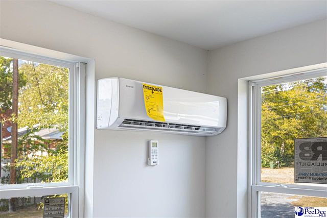 318 14th St, Hartsville, SC 29550