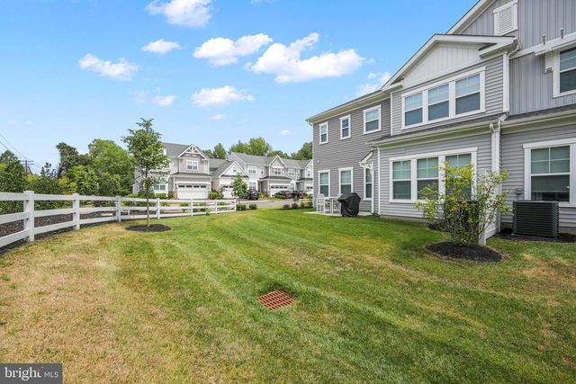 12 BALDWIN CT, Medford, NJ 08055