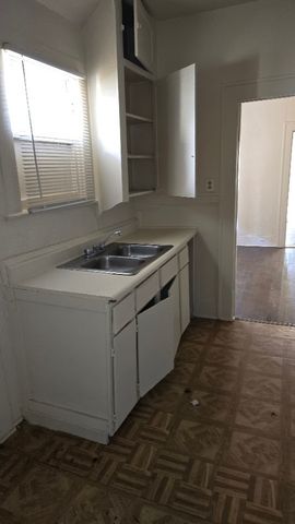 2503 Wilkinson Avenue, Fort Worth, TX 76103