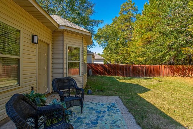 6 Tombstone Court, Little Rock, AR 72209