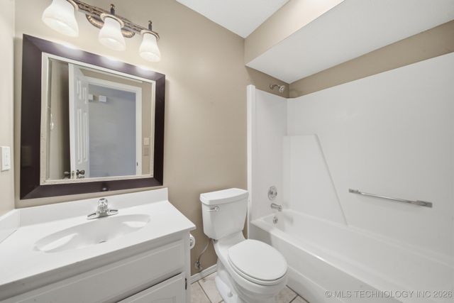 110 W 114th Street, Jenks, OK 74037