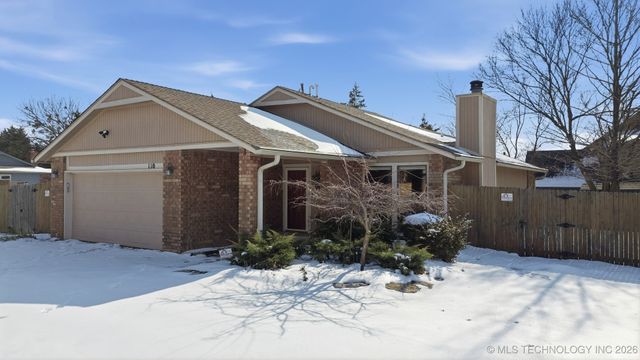 110 W 114th Street, Jenks, OK 74037