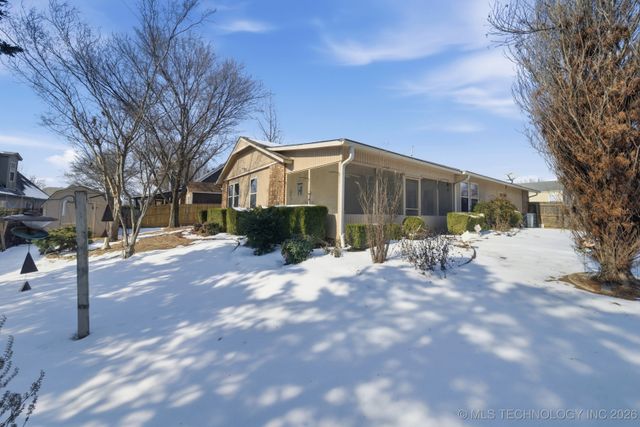 110 W 114th Street, Jenks, OK 74037