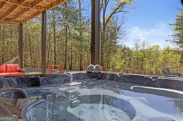 327 Dancing Trees Trail, Morganton, GA 30560