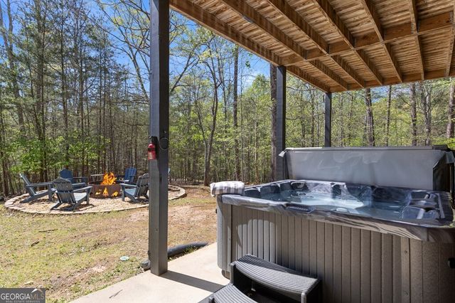 327 Dancing Trees Trail, Morganton, GA 30560