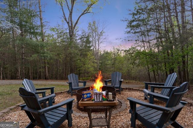 327 Dancing Trees Trail, Morganton, GA 30560