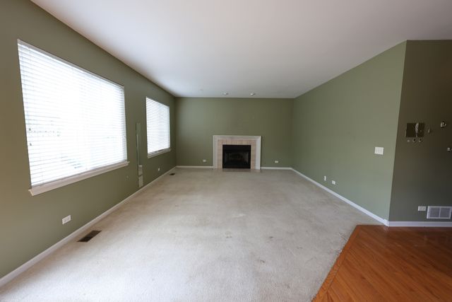 34156 N RED TOP Lane, Round Lake, IL 60073