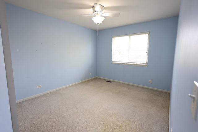 34156 N RED TOP Lane, Round Lake, IL 60073