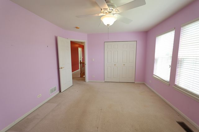 34156 N RED TOP Lane, Round Lake, IL 60073