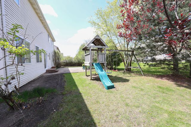 34156 N RED TOP Lane, Round Lake, IL 60073